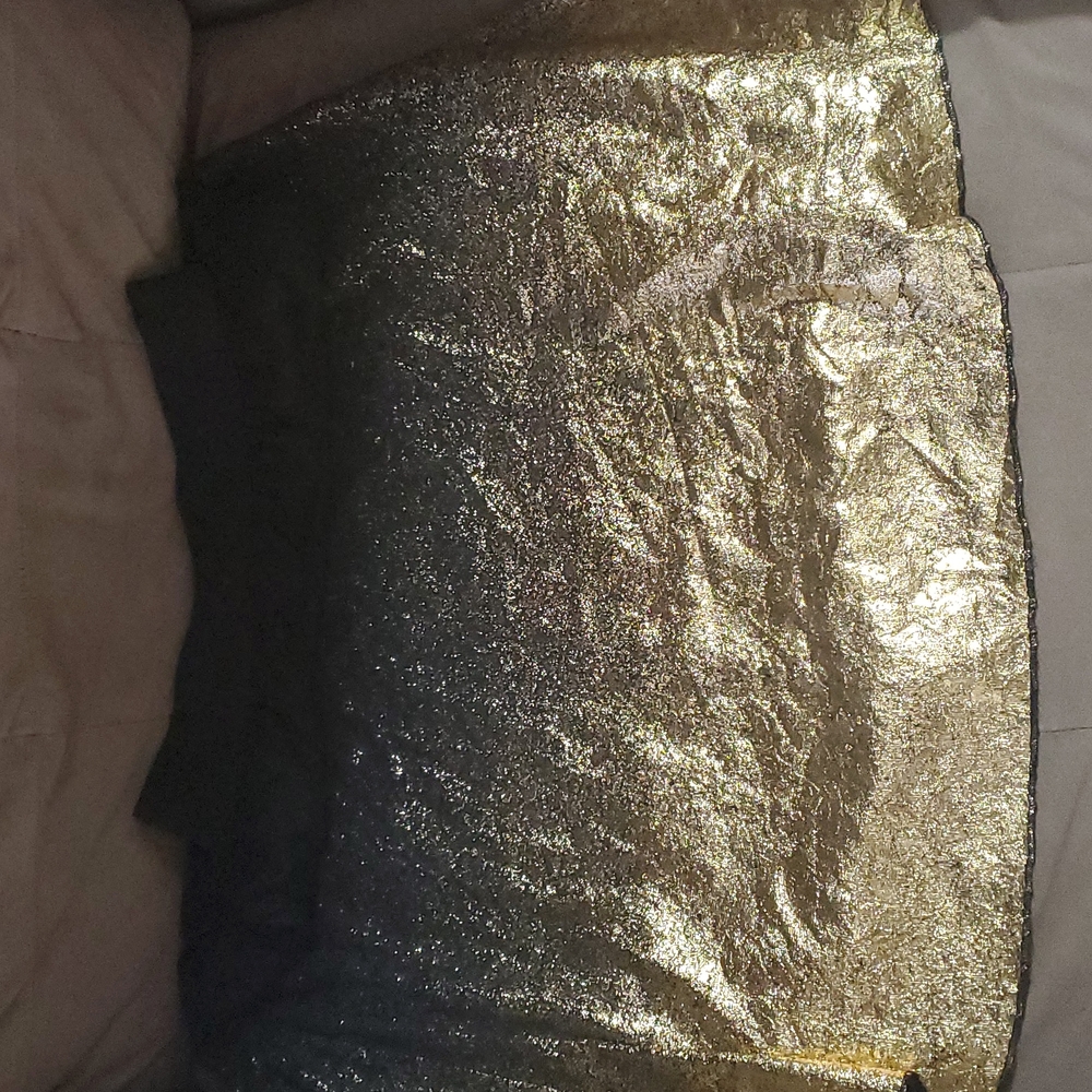 Midi blavk lace and gold skirt size small lularoe brand